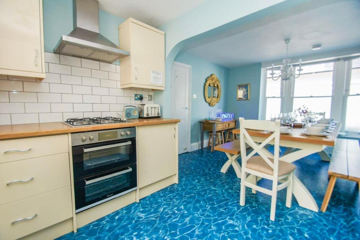 Mermaid Townhouse- By Brighton Holiday Lets Экстерьер фото